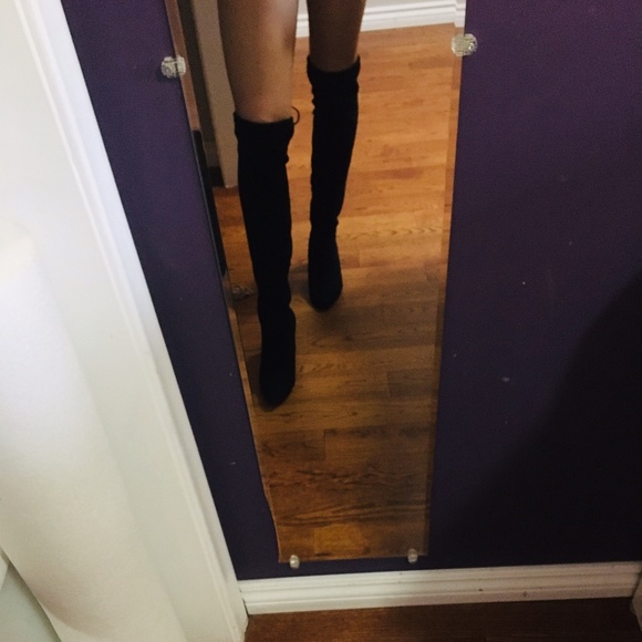 Black Suede Over-the-Knee Boots - Picture 4 of 5